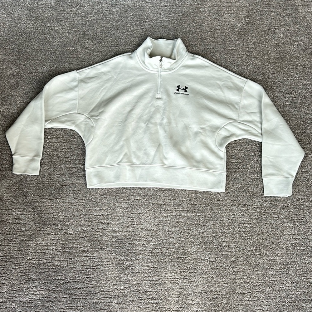 Under Armour cropped quarter zip jacket, S